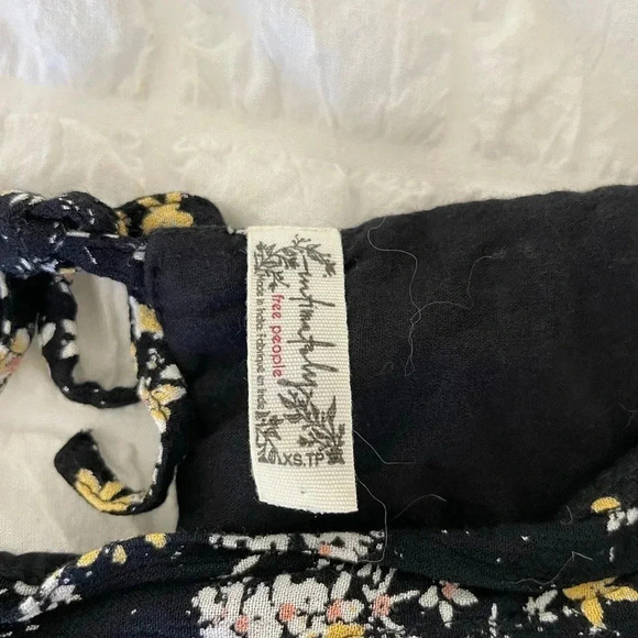 Free people black floral bodysuit - Picture 9 of 13